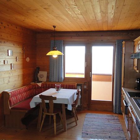 Baby- Und Kinderhof Aicherbauer Seeham Eksteriør billede